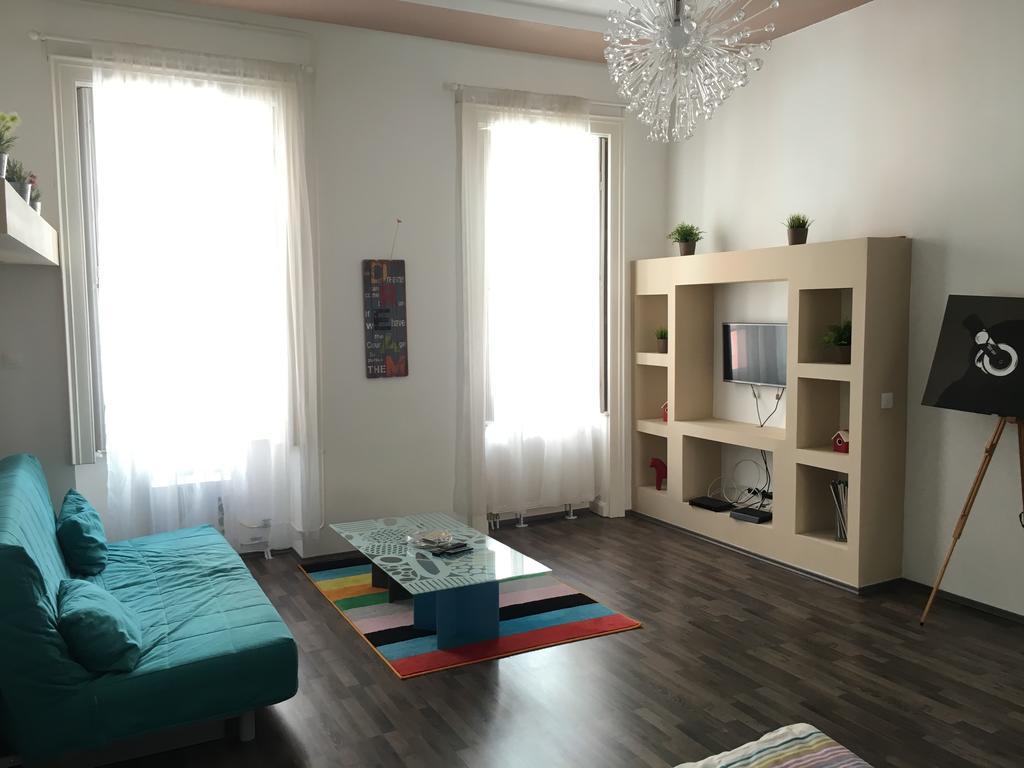 Budget Apartment By Hi5-Kiraly 99 Будапеща Екстериор снимка